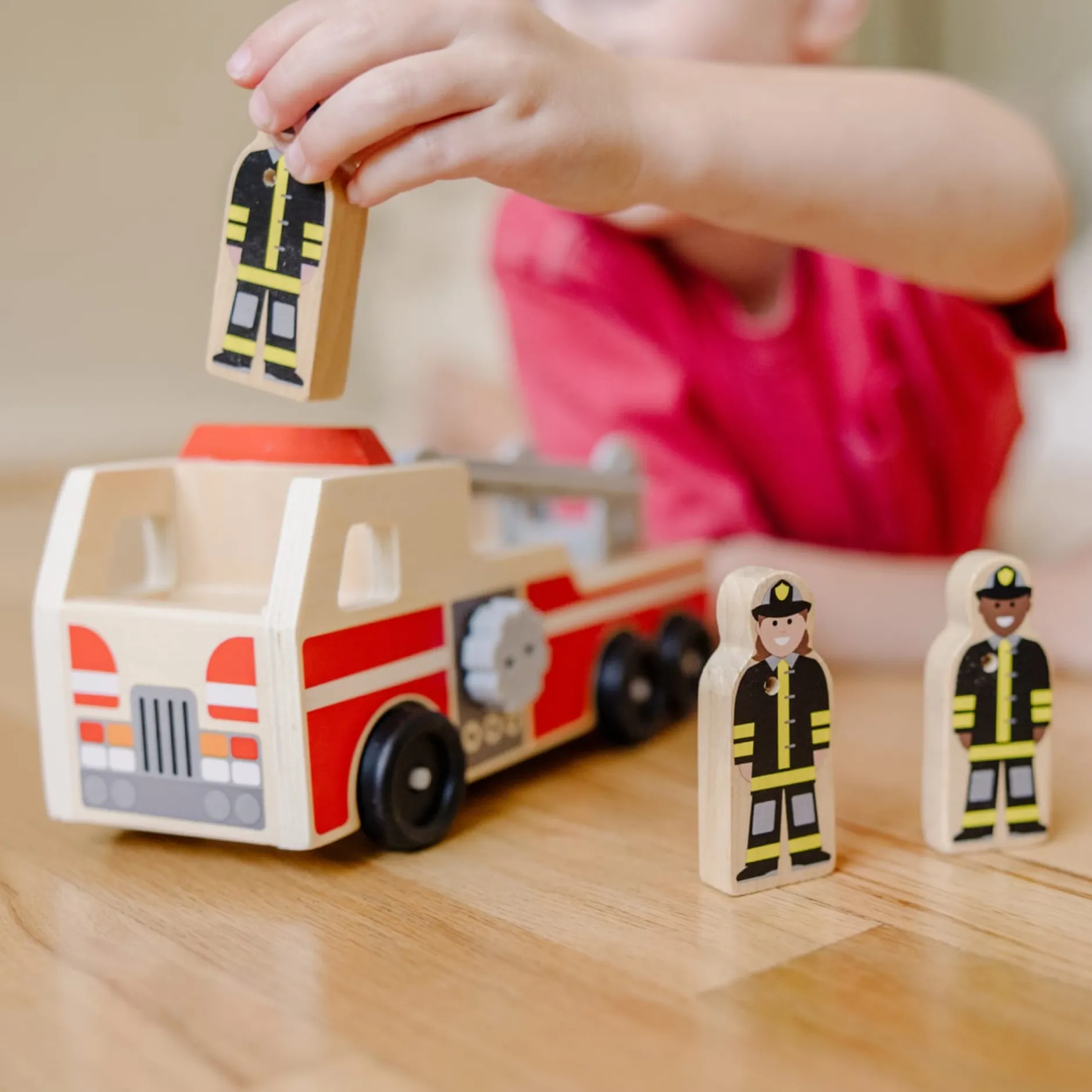 Vehicles & Trains>Melissa & Doug Classic Wooden Fire Truck Play Set