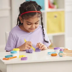 Craft & Stamp Kits>Melissa & Doug Created by Me! Cut, Sculpt & Roll Modeling Dough Kit