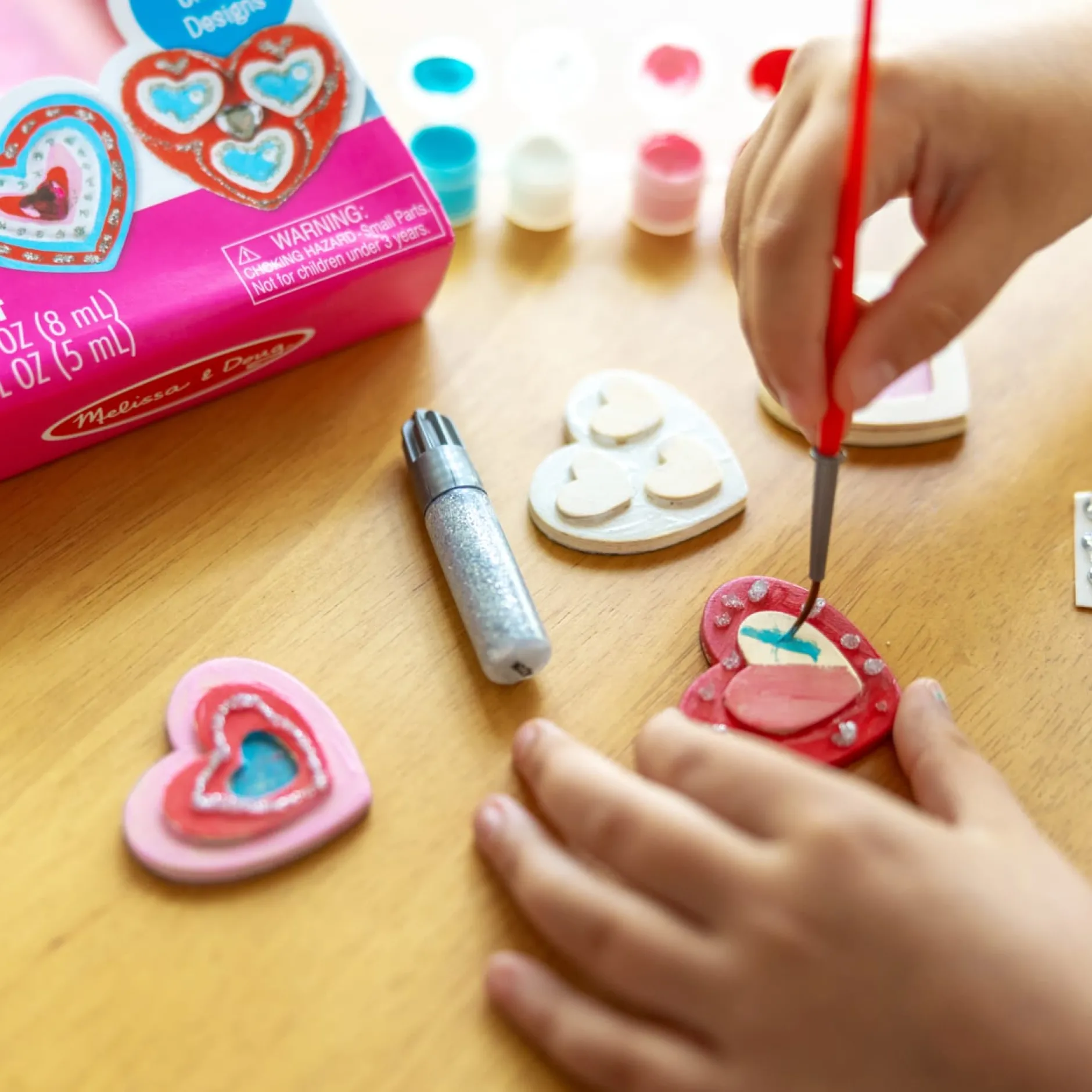 Craft & Stamp Kits>Melissa & Doug Created by Me! Heart Magnets Wooden Craft Kit