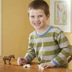 Craft & Stamp Kits>Melissa & Doug Created by Me! Horse Figurines Craft Kit