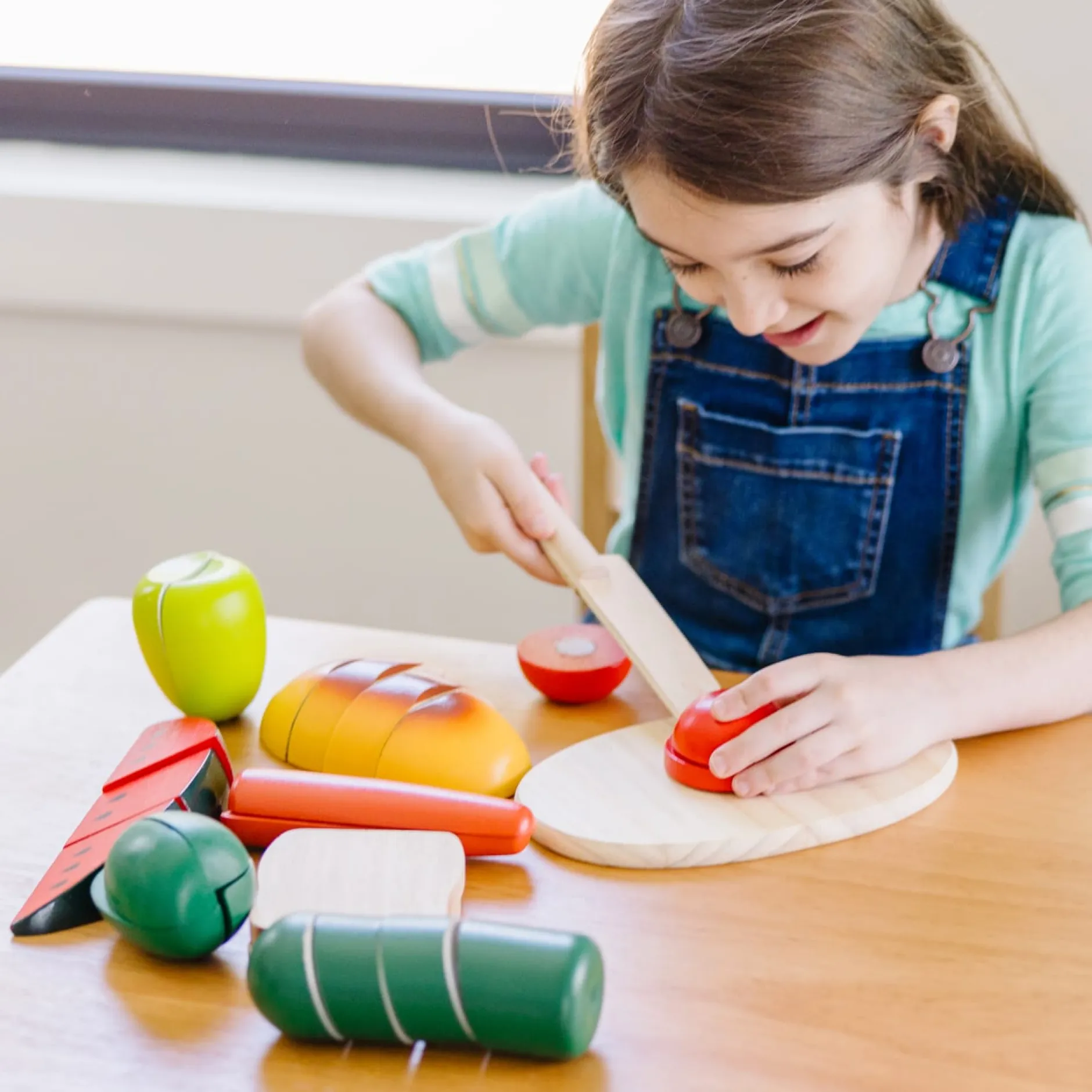 Play Food & Play Sets>Melissa & Doug Cutting Food - Wooden Play Food