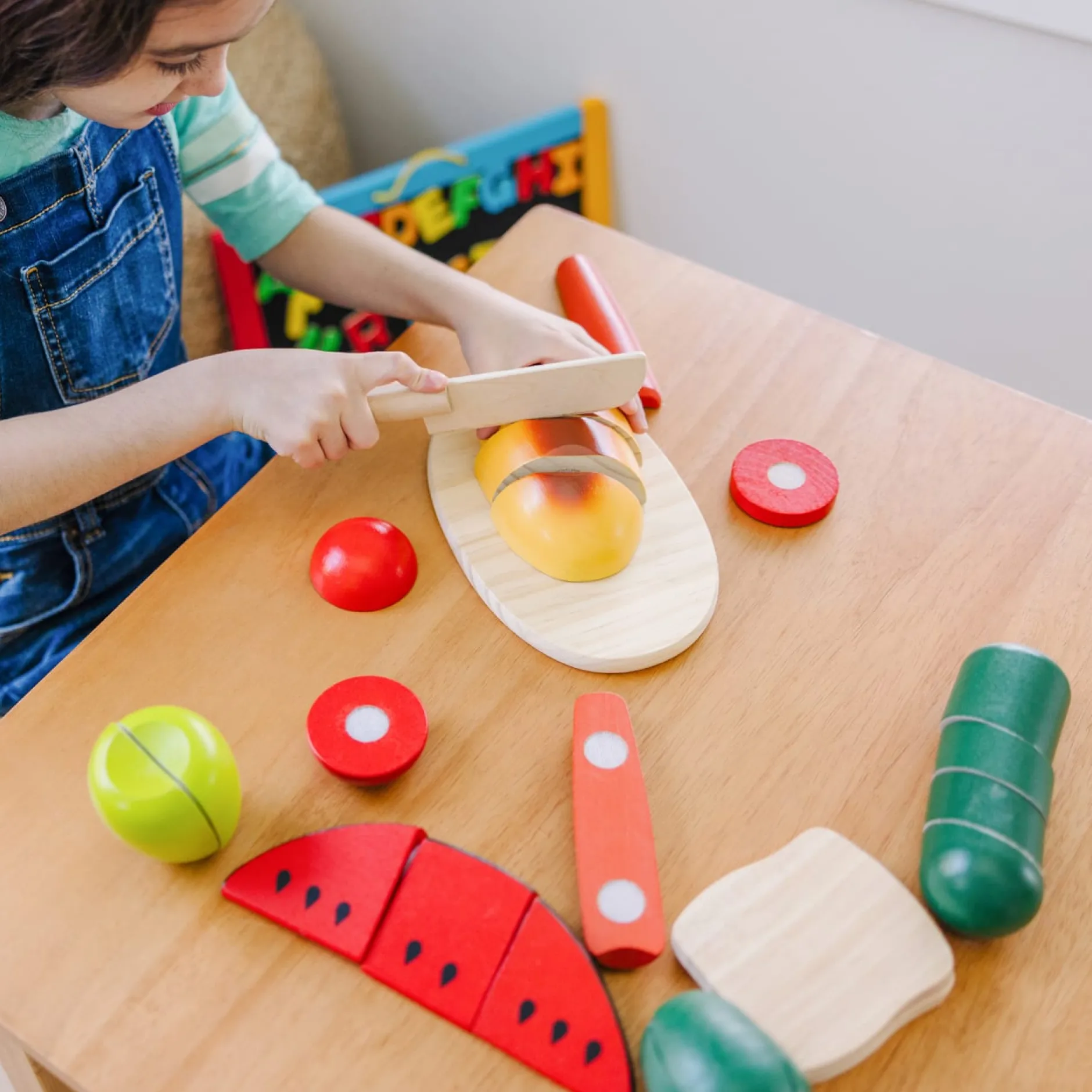 Play Food & Play Sets>Melissa & Doug Cutting Food - Wooden Play Food