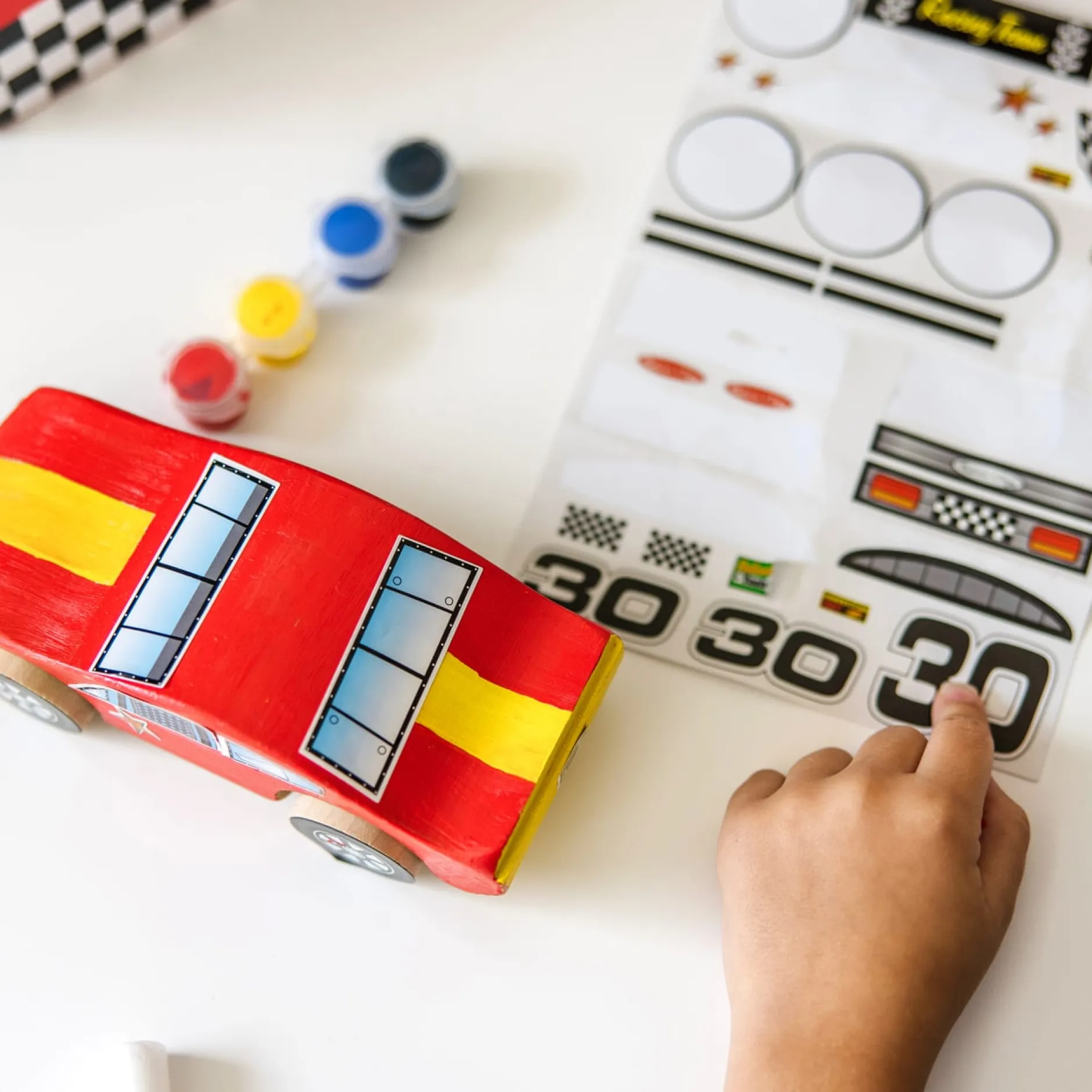 Craft & Stamp Kits>Melissa & Doug Decorate-Your-Own Wooden Race Car
