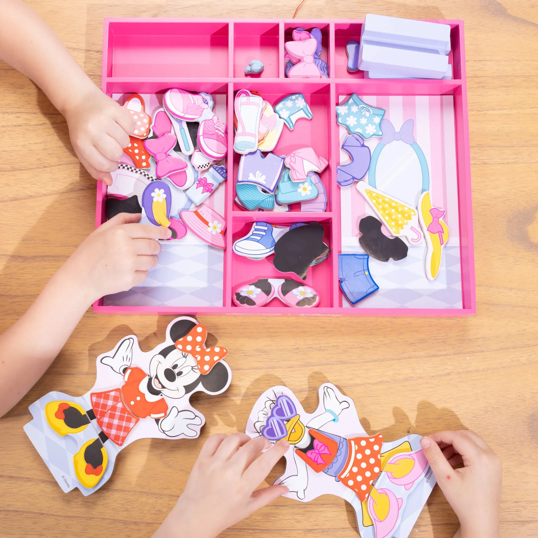 Dolls & Dollhouses|Play Food & Play Sets>Melissa & Doug Disney Minnie & Daisy Deluxe Wooden Magnetic Dress-Up