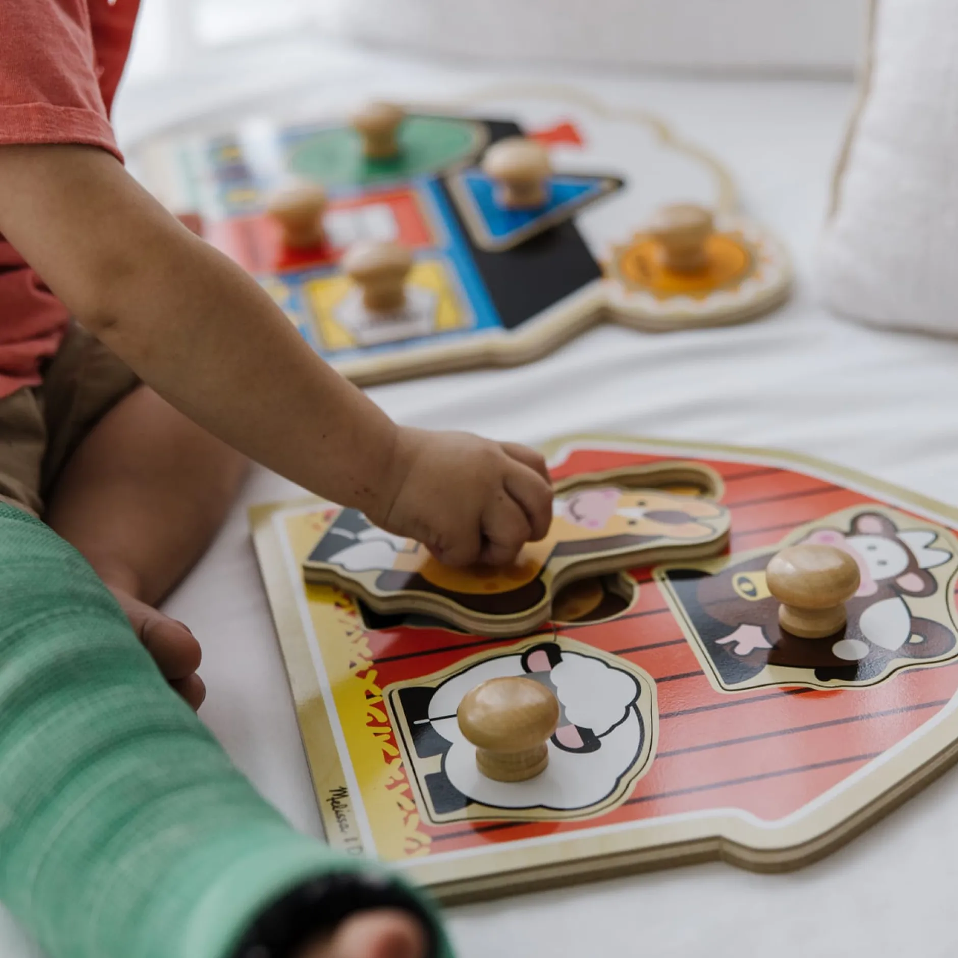Animals & Nature Puzzles|Colors & Shapes>Melissa & Doug Jumbo Knob Wooden Puzzles Bundle - Shapes and Barn