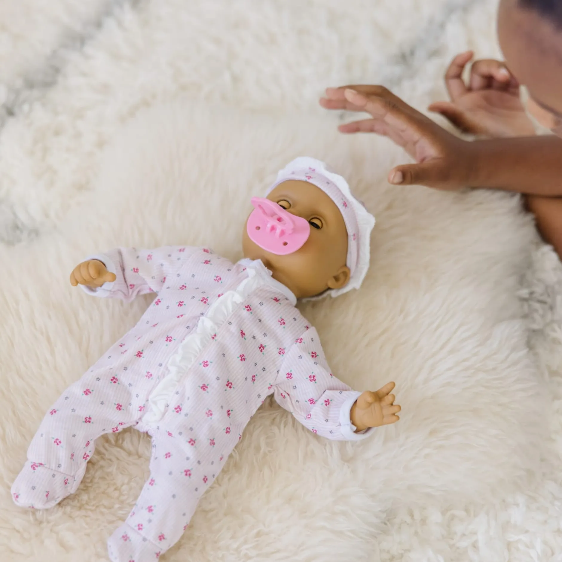 Dolls & Dollhouses>Melissa & Doug Mine to Love - Mariana 12" Baby Doll