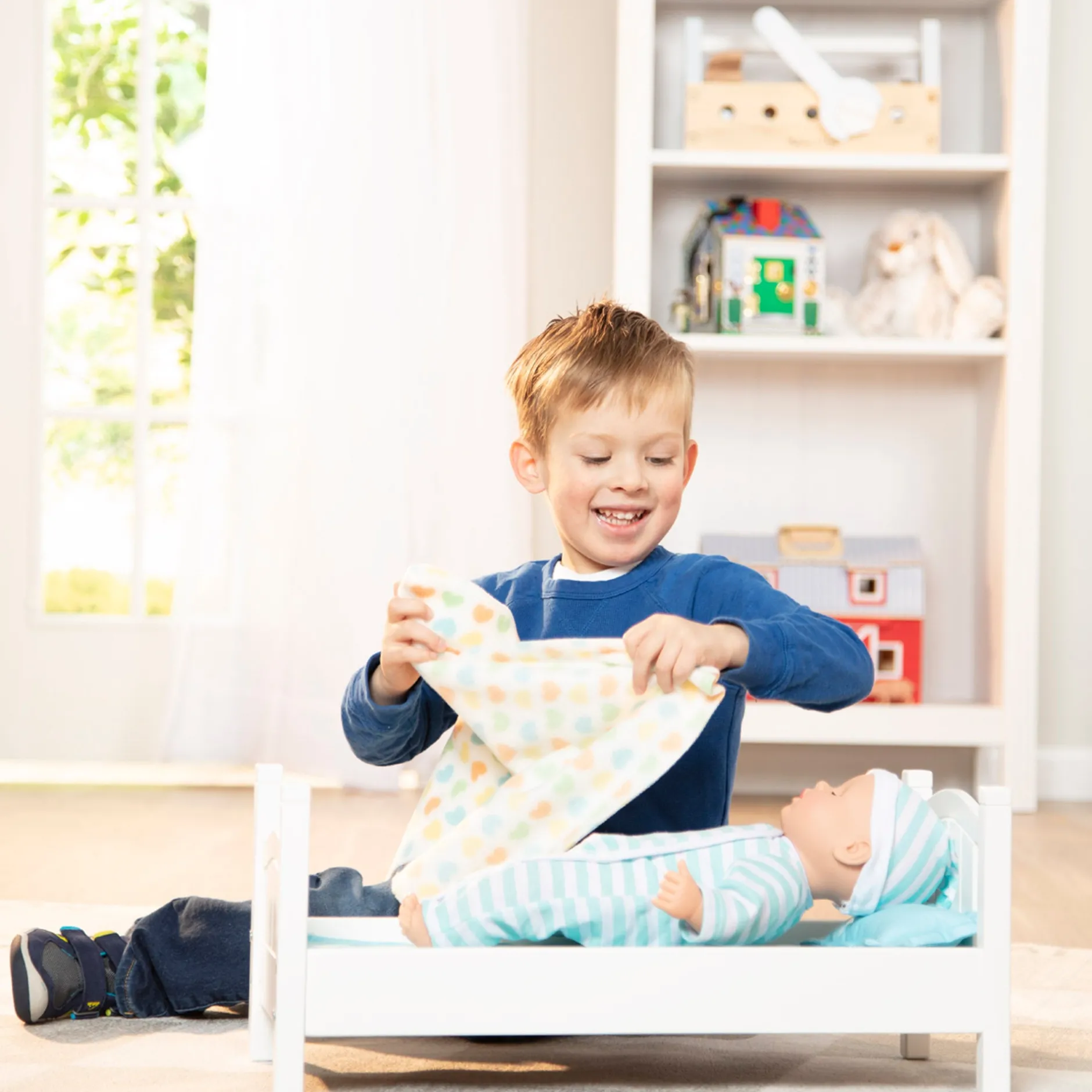 Dolls & Dollhouses>Melissa & Doug Mine to Love Play Bed