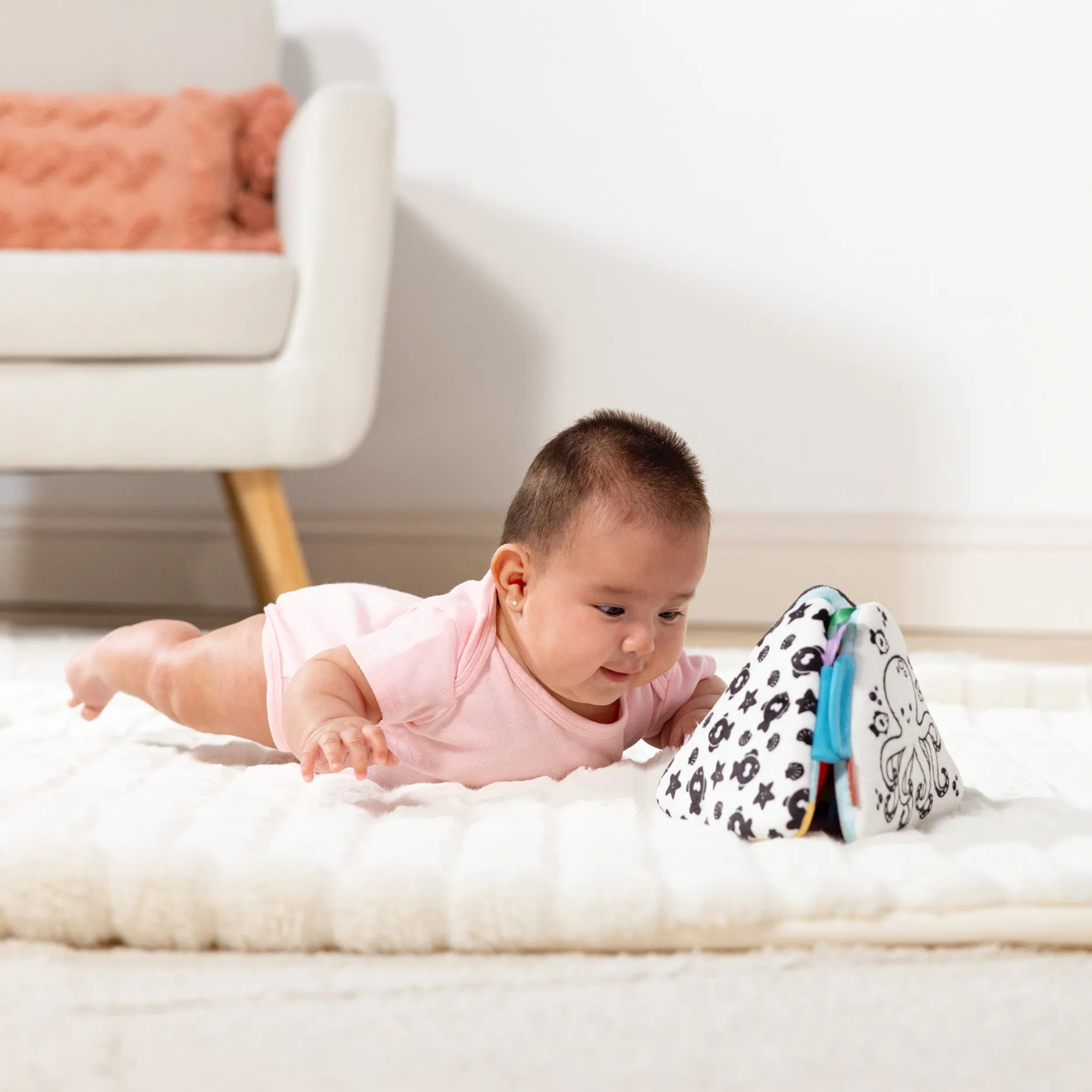 Motor Skills>Melissa & Doug Ocean Tummy Time Triangle Baby Toy