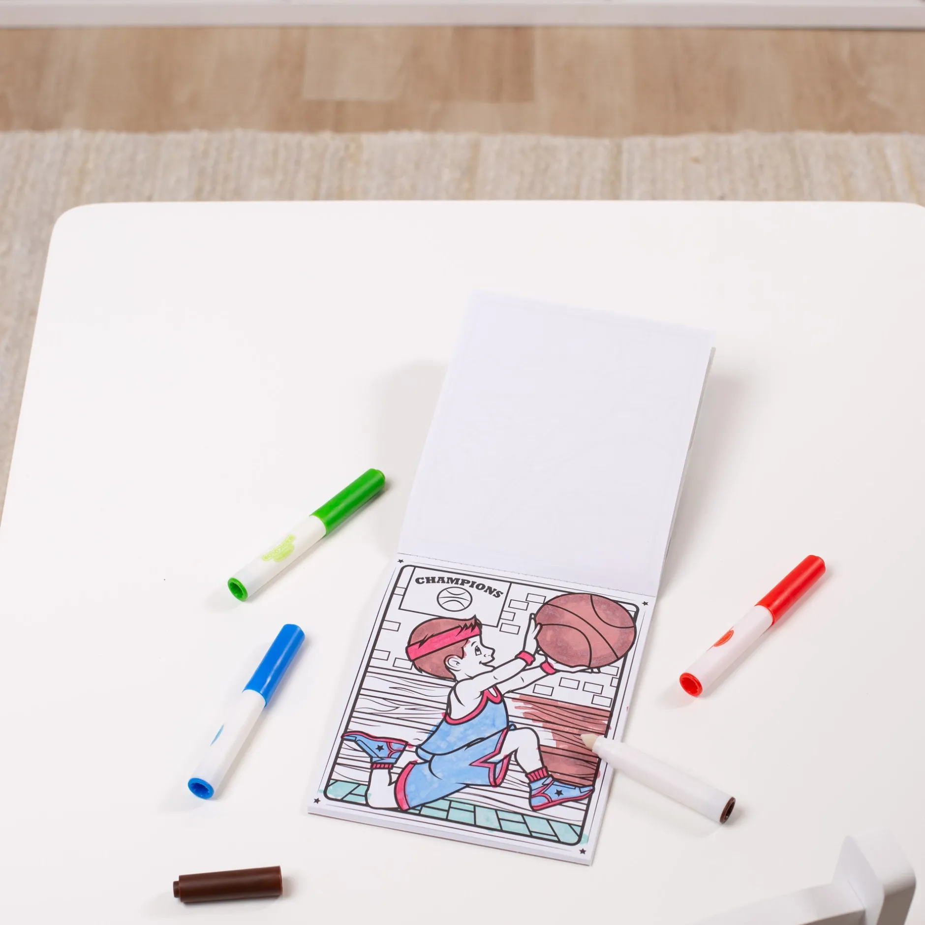 Activity Books>Melissa & Doug On The Go Magicolor Coloring Pad - Adventure