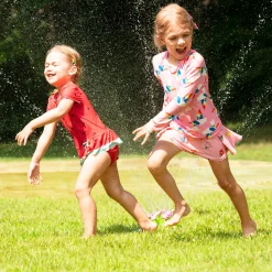 Outdoor Toys>Melissa & Doug Pretty Petals Sprinkler