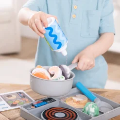 Play Food & Play Sets>Melissa & Doug Simmer & Stir Stovetop Play Set with Color Changing Water WOW!