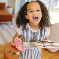Play Food & Play Sets>Melissa & Doug Slice & Bake Cookie Set - Wooden Play Food