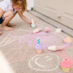 Craft & Stamp Kits>Melissa & Doug Sweet Treats Chalk Set