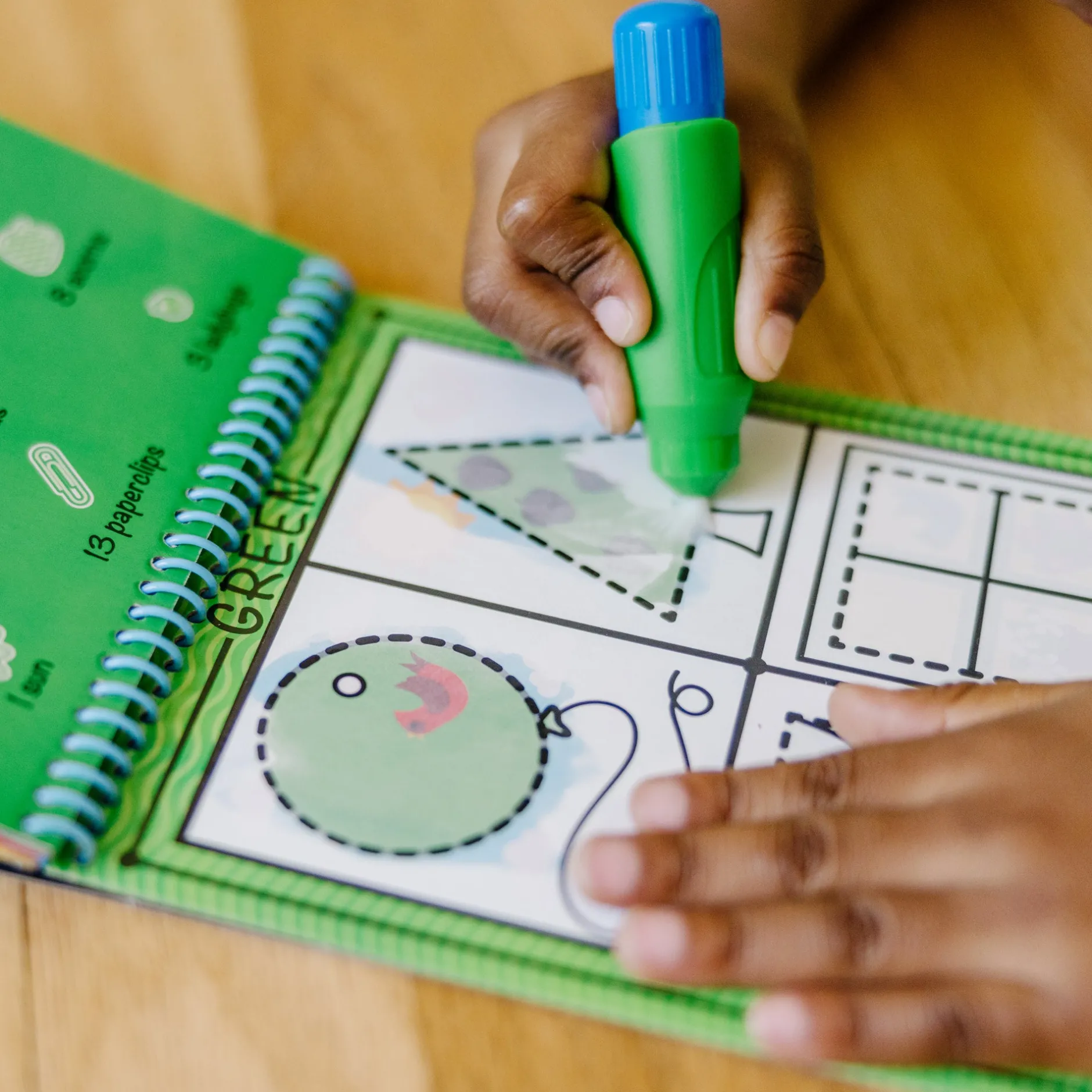 Activity Books|Colors & Shapes>Melissa & Doug Water Wow! Water-Reveal Pad - Colors, Shapes