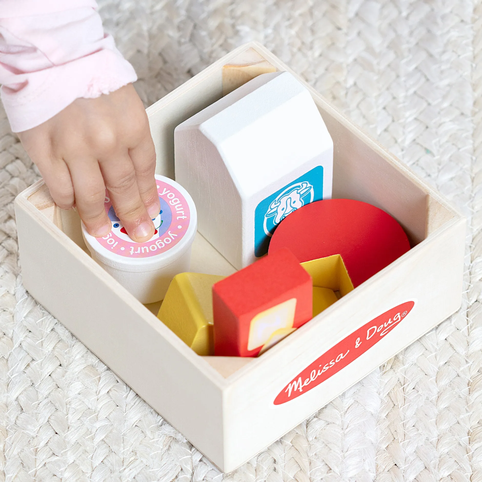 Play Food & Play Sets>Melissa & Doug Wooden Food Groups Play Set – Dairy